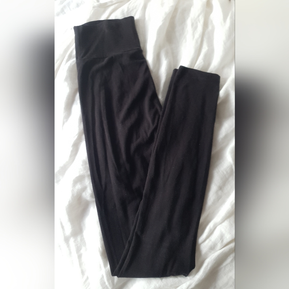 Black High-Waist Leggings